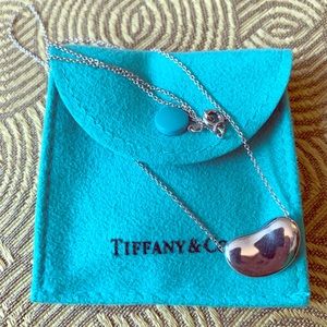 Tiffany & Co. Elsa Peretti bean pendant